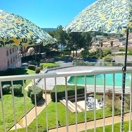 Apartment Wild Escape, 2-bedroom, Air-conditioned, Pool, Parking